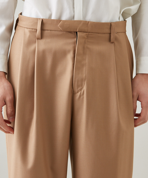 STUDIOUS(ステュディオス)の「クリアギャバ2タックワイドスラックス(スラックス・メンズ・キャメル/ブラック・1/3/2)」の13枚目の写真