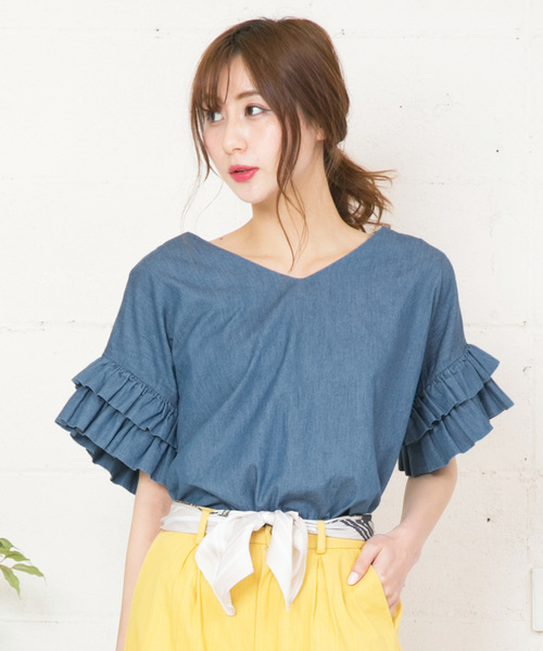 KOBE LETTUCE（コウベレタス）の「ボリュームフリル袖Vネックブラウス/レディーストップス/フレアスリーブ[C2791]神戸レタス（シャツ/ブラウス・レディース・チェリーピンク/グリーン/スモークピンク/ボルドー/ブラック/オフホワイト/サックスブルー/キャメル/ベージュ/ブルー系その他/イエロー系その他/チェック/ブラック系その他・FREE）」の8枚目の写真