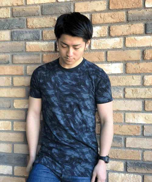 UNDER ARMOUR(アンダーアーマー)の「メンズ ライフスタイル半袖Tシャツ / スポーツスタイルショートスリーブ(Tシャツ/カットソー・メンズ・ブラック/モスグリーン/ホワイト/ブルー・XXL/L/XL/M/S)」の19枚目の写真