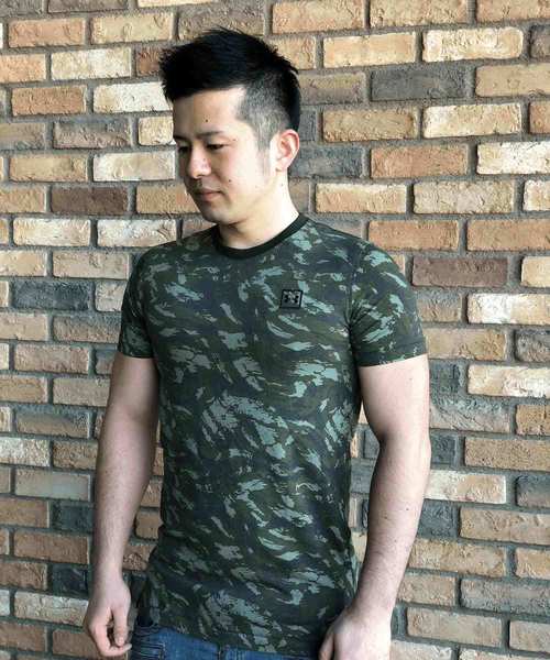 UNDER ARMOUR(アンダーアーマー)の「メンズ ライフスタイル半袖Tシャツ / スポーツスタイルショートスリーブ(Tシャツ/カットソー・メンズ・ブラック/モスグリーン/ホワイト/ブルー・XXL/L/XL/M/S)」の20枚目の写真