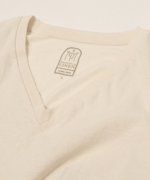 GLOBAL WORK(グローバルワーク)の「リネンコンVネックTEE/791021(Tシャツ/カットソー・メンズ・ブルー/ネイビー/イエロー/チャコールグレー/ホワイト/カーキ・MEDIUM/X-LARGE/SMALL/LARGE)」の17枚目の写真