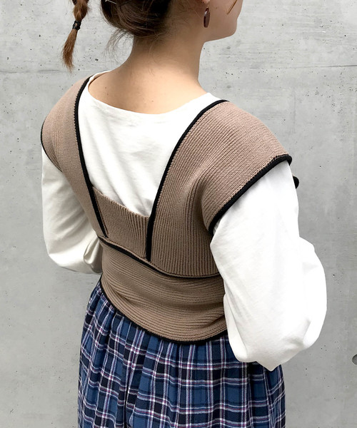 archives(アルシーヴ)の「配色ビスチェ×インナーSET(ニット/セーター・レディース・アイボリー/ブラック/モカ・M)」の12枚目の写真