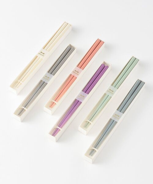 BRUNO（ブルーノ）の「BRUNOカラー八角箸（カトラリー・レディース・パープル/グレー/ピンク/グリーン/アイボリー/ブルーグレー/ホワイト・ﾌﾘ-）」の17枚目の写真