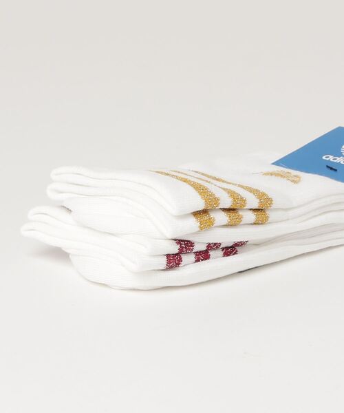 adidas（アディダス）の「ミッドカット グリッター クルーソックス 2足組［MID CUT CREW SOCKS 2P］ / アディダスオリジナルス adidas Originals（ソックス/靴下・レディース・ホワイト系その他/ホワイト×ピンク/ホワイト系その他2/ホワイト×パープル/ホワイト×シルバー/ホワイト×ブラック/ホワイト×ゴールド/ホワイト×ライトグレー/ホワイト×グレー/ホワイト×レッド/ホワイト系その他4/ホワイト系その他3・SMALL/MEDIUM/kids-XXL/LARGE/X-LARGE）」の18枚目の写真