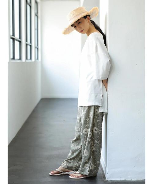 AMERICAN HOLIC(アメリカンホリック)の「裾スリットカットチュニック*(Tシャツ/カットソー・レディース・オフホワイト/カーキ/グレー系その他/ダークネイビー/ベージュ系その他2・FREE)」の18枚目の写真