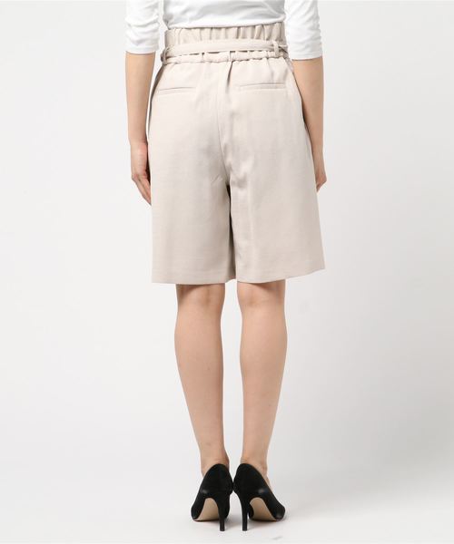 TRUDEA(トルディア)の「ベルト付きハーフパンツ(その他パンツ・レディース・ベージュ/サックスブルー/ネイビー・MEDIUM/SMALL)」の5枚目の写真