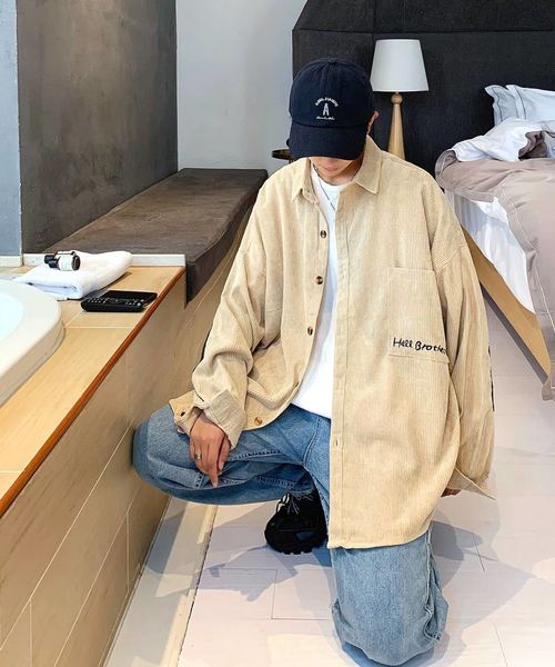 neos（ネオス）の「【neos -addictive design-】ビッグシルエット コーデュロイ エルボーパッチ シャツ（シャツ/ブラウス・メンズ・ダークブラウン/ベージュ/ピンク/キャメル・MEDIUM/LARGE/X-LARGE/XX-LARGE）」の8枚目の写真