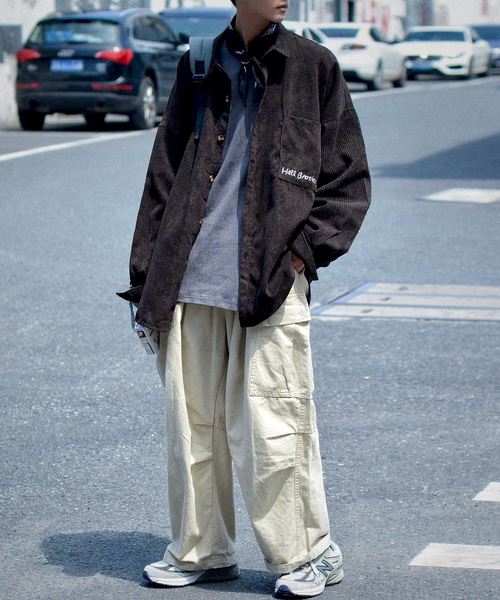 neos（ネオス）の「【neos -addictive design-】ビッグシルエット コーデュロイ エルボーパッチ シャツ（シャツ/ブラウス・メンズ・ダークブラウン/ベージュ/ピンク/キャメル・MEDIUM/LARGE/X-LARGE/XX-LARGE）」の12枚目の写真