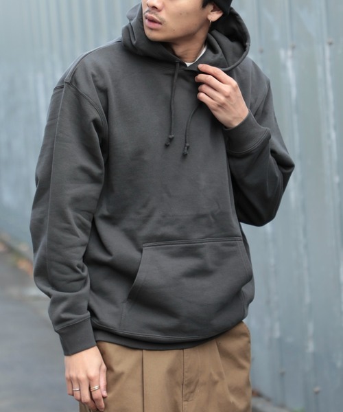 United Athle(ユナイテッドアスレ)の「【United Athle】10オンス ヘビーウェイトフーデットパーカー 長袖無地スウェットフーディー 厚手 裏パイル 裏毛 5214(パーカー・メンズ・ホワイト/ブラック/ベージュ/グレー/グリーン/アイボリー/カーキ/チャコールグレー/ライトグリーン/ライトオリーブ/ダークブラウン/ライトカーキ/バーガンディー/レッド/ライトブルー/オレンジ/ネイビー/ロイヤルブルー/ライトイエロー/パープル/スミクロ/ゴールド/ライトピンク/アッシュ/ストーン・S/M/L/XL/XXL)」の5枚目の写真