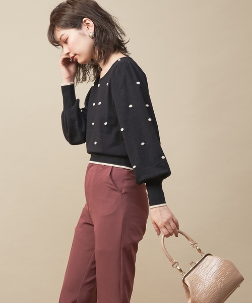 natural couture（ナチュラルクチュール）の「配色ポンポンレトロニット（ニット/セーター・レディース・ブラック/パープル/アイボリー/ピンクベージュ・FREE）」の5枚目の写真