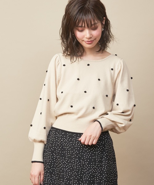natural couture（ナチュラルクチュール）の「配色ポンポンレトロニット（ニット/セーター・レディース・ブラック/パープル/アイボリー/ピンクベージュ・FREE）」の14枚目の写真