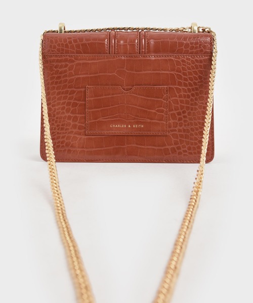CHARLES & KEITH（チャールズ & キース）の「クロックエフェクトチェーンストラップショルダーバッグ / Croc-Effect Chain Strap Shoulder Bag（ショルダーバッグ・レディース・ブラック/ダークグリーン/パープル/クリアレッド・S）」の20枚目の写真