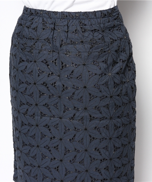 WHO'S WHO gallery（フーズフーギャラリー）の「花柄刺繍ZIPスカート（スカート・レディース・ネイビー/ワインレッド・FREE）」の6枚目の写真