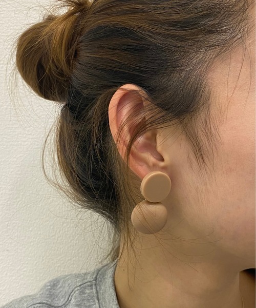 StyleSea(スタイルシー)の「コンビネーションピアス(ピアス(両耳用)・レディース・カーキ/ブルー/パープル/オリーブ/ベージュ/ブラウン・FREE)」の10枚目の写真