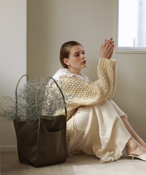 EFOLE（エフォル）の「キャンバス　ビッグ　トートバッグ（トートバッグ・レディース・オフホワイト/ブラウン/カーキ/ピンク/ブラック・FREE）」の4枚目の写真