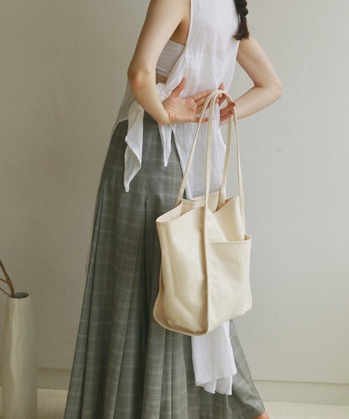 EFOLE（エフォル）の「キャンバス　ビッグ　トートバッグ（トートバッグ・レディース・オフホワイト/ブラウン/カーキ/ピンク/ブラック・FREE）」の7枚目の写真