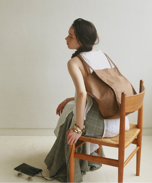 EFOLE（エフォル）の「キャンバス　ビッグ　トートバッグ（トートバッグ・レディース・オフホワイト/ブラウン/カーキ/ピンク/ブラック・FREE）」の16枚目の写真