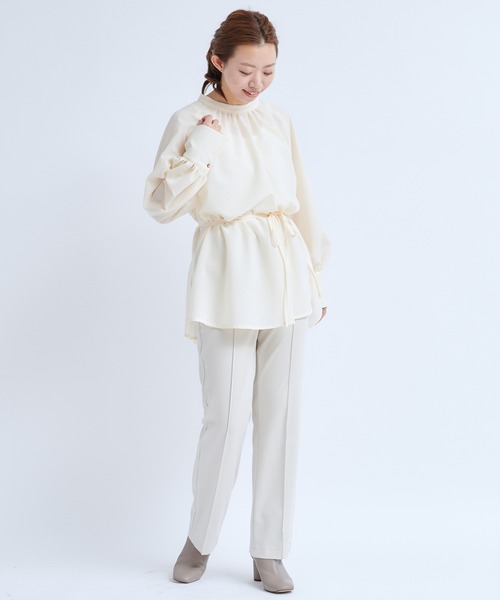 DouDou（ドゥドゥ）の「ハイネック袖ボリュームブラウス（シャツ/ブラウス・レディース・ブラック/オフホワイト・FREE）」の17枚目の写真