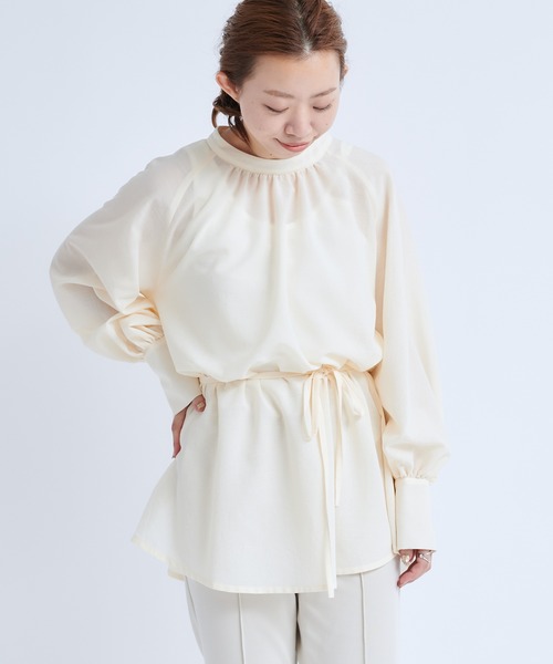 DouDou（ドゥドゥ）の「ハイネック袖ボリュームブラウス（シャツ/ブラウス・レディース・ブラック/オフホワイト・FREE）」の3枚目の写真