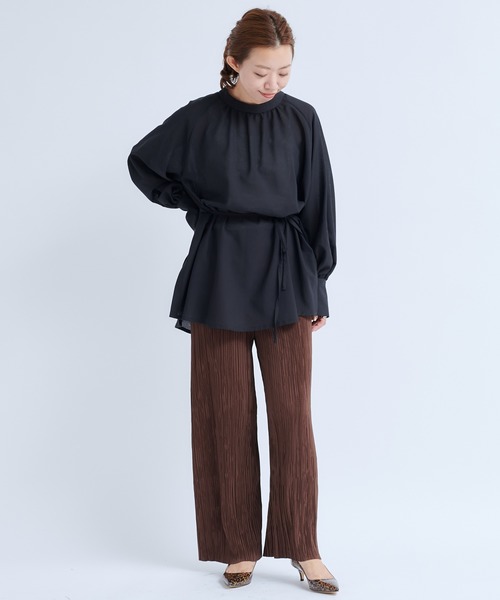 DouDou（ドゥドゥ）の「ハイネック袖ボリュームブラウス（シャツ/ブラウス・レディース・ブラック/オフホワイト・FREE）」の20枚目の写真