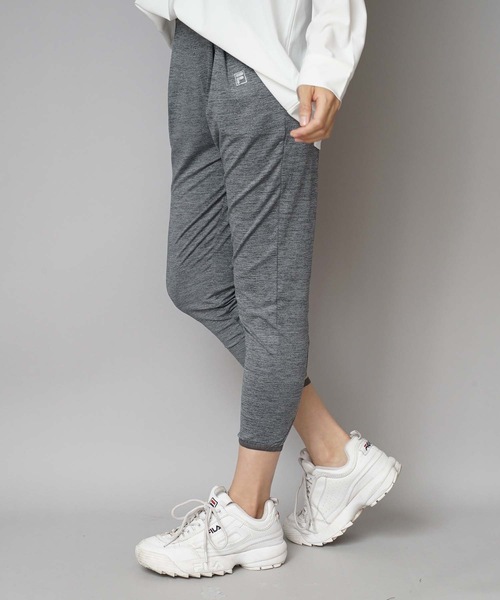 FILA(フィラ)の「【FILA:フィラ】水陸両用フィットネスパンツ / ヨガパンツ フィットネス ジム サルエル トレーニング お家ヨガ(その他パンツ・レディース・レッド/グレー/ネイビー/イエロー/レッド系その他/サックスブルー/ホワイト・SMALL/MEDIUM/LARGE/X-LARGE)」の4枚目の写真