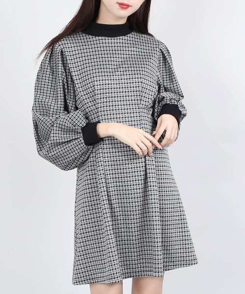 WC（ダブル シー）の「WC/チェックジャガードワンピース（ワンピース・レディース・ブラック/ベージュ・FREE）」の2枚目の写真