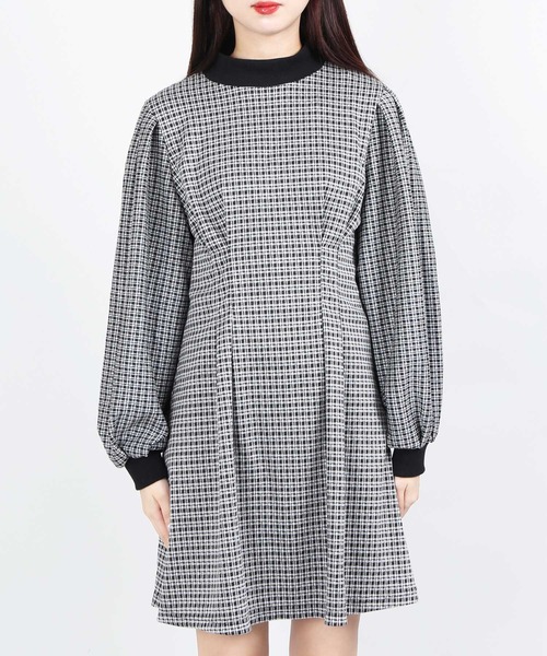WC（ダブル シー）の「WC/チェックジャガードワンピース（ワンピース・レディース・ブラック/ベージュ・FREE）」の4枚目の写真