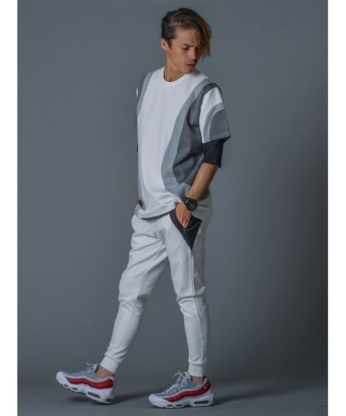 REGIEVO(レジエボ)の「【REGIEVO】ラウンド切替配色TEEシャツ アスレジャー ビッグシルエット(Tシャツ/カットソー・メンズ・ホワイト/ブラック・M/L/S)」の4枚目の写真