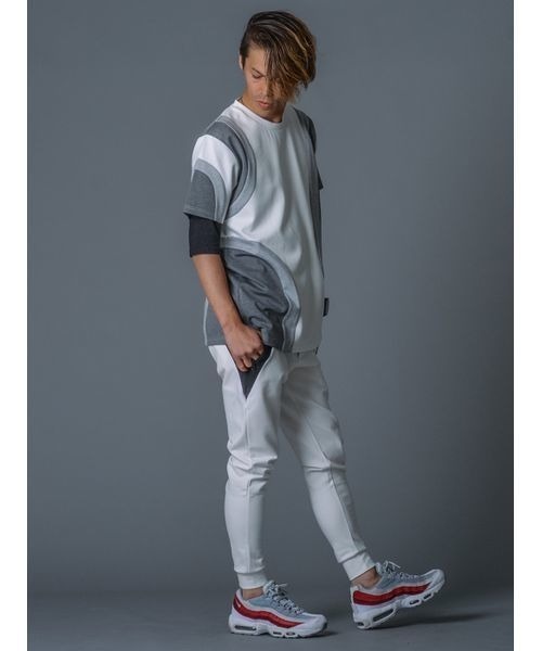 REGIEVO(レジエボ)の「【REGIEVO】ラウンド切替配色TEEシャツ アスレジャー ビッグシルエット(Tシャツ/カットソー・メンズ・ホワイト/ブラック・M/L/S)」の5枚目の写真
