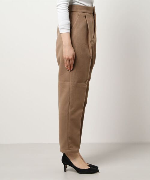 REAL CUBE(リアルキューブ)の「起毛テーパードパンツ(その他パンツ・レディース・ホワイト系その他/ダークブラウン/ベージュ/キャメル・M)」の9枚目の写真