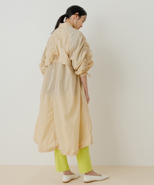 ADAM ET ROPE'（アダムエロペ）の「パッカブルドロストコート（その他アウター・レディース・ブラック/ベージュ系その他・FREE）」の6枚目の写真