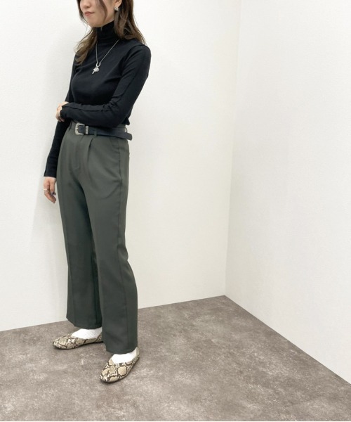 apres jour mignon(アプレジュールミニョン)の「リブハイネックメロートップス【ZOZOTOWN限定アイテム】(Tシャツ/カットソー・レディース・アイボリー/ダークブラウン/ブラック/ブルー系その他・X-LARGE/フリー)」の15枚目の写真