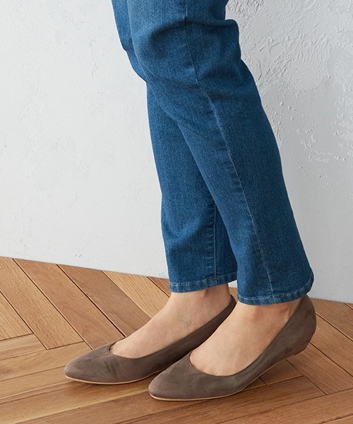 COMME CA ISM(コムサイズム)の「《フェイクスエード》 ウェッジソール パンプス(パンプス・レディース・ブラック/ベージュ/ブラウン/ミント・23.5cm/24.5cm)」の3枚目の写真