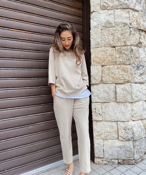 esutoreja（エストレジャ）の「シャツDesignトレーナーセットアップ（セットアップ・レディース・ホワイト/ブラック/ベージュ・FREE）」の21枚目の写真