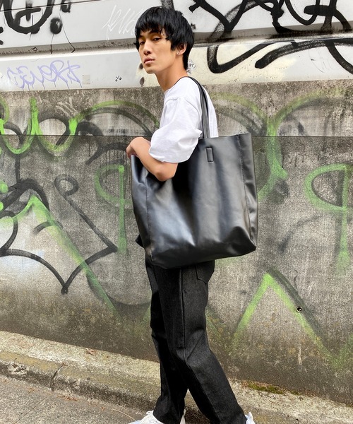 Figments（フィグメンツ）の「フェイクレザートートバッグ（トートバッグ・レディース・ブラック・FREE）」の14枚目の写真