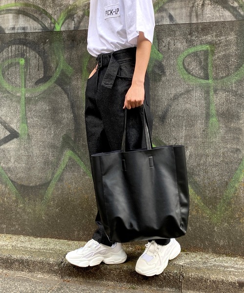 Figments（フィグメンツ）の「フェイクレザートートバッグ（トートバッグ・レディース・ブラック・FREE）」の15枚目の写真