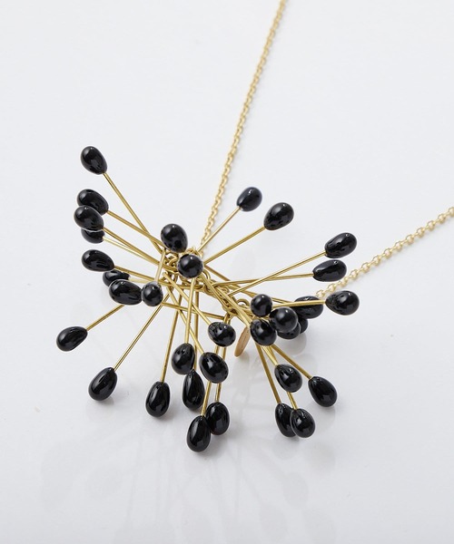 BEARDSLEY(ビアズリー)の「《ROSAMENDEZ》ネックレス(ネックレス・レディース・ホワイト/アイボリー/ブラック・FREE)」の6枚目の写真