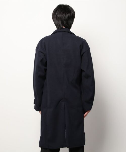 MAISON BREEZE（メゾンブリーズ）の「【MAISON BREEZE】オーバーサイズダブルブレストチェスターコート（チェスターコート・メンズ・ブラック/ベージュ/ネイビー/キャメル・S/M/L）」の12枚目の写真