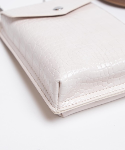 WEGO（ウィゴー）の「WEGO/マルチリングスマホポシェット（ショルダーバッグ・レディース・オフホワイト/ブラック/ライム/ブラウン/その他1/その他2/その他4/その他3・FREE）」の16枚目の写真