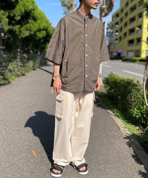 GLOSTER（グロスター）の「バンドカラービッグシャツ（シャツ/ブラウス・メンズ・キナリ/イエロー系その他3/ネイビー/レッド系その他3/チャコールグレー・FREE）」の19枚目の写真