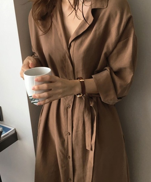 TheiaIvy(スィアアイビー)の「前開き羽織りシャツワンピース(シャツワンピース・レディース・ネイビー/ブラウン・M/S/L/XL)」の11枚目の写真