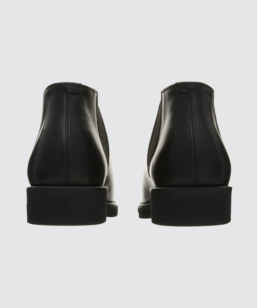 TAKAHIROMIYASHITATheSoloIst.(タカヒロミヤシタザソロイスト)の「chelsea boots. type 1(MEN'S SIZE)(ブーツ・メンズ・ブラック・US 8/US 10/US-9)」の6枚目の写真