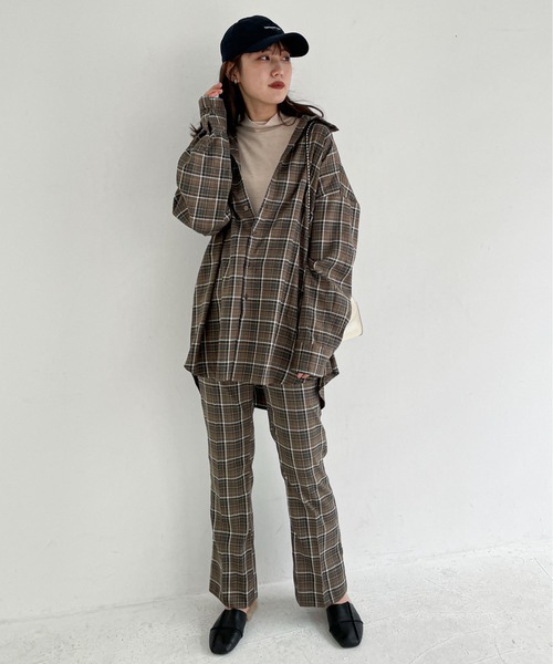 EPIMI E'PIMMY（エピミエピミー）の「《Set up・ユニセックス対応》オーバーチェックシャツ（シャツ/ブラウス・レディース・ブラウン/ブラック/グレー・MEDIUM）」の4枚目の写真