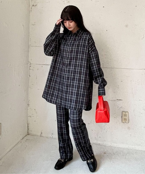 EPIMI E'PIMMY（エピミエピミー）の「《Set up・ユニセックス対応》オーバーチェックシャツ（シャツ/ブラウス・レディース・ブラウン/ブラック/グレー・MEDIUM）」の18枚目の写真