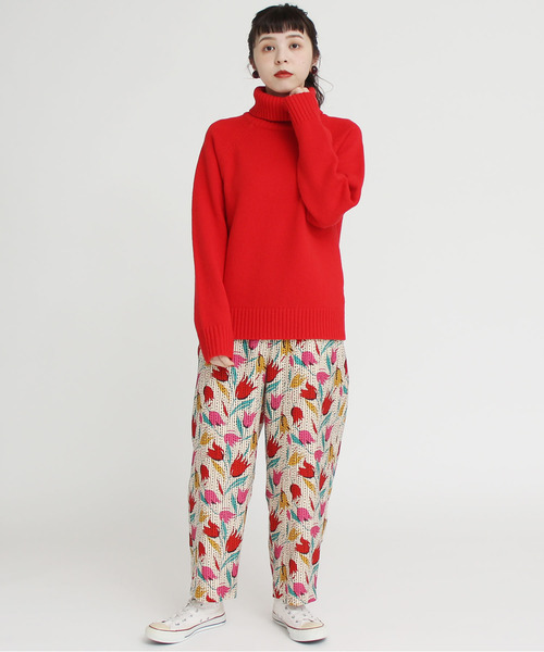 CHILD WOMAN(チャイルドウーマン)の「Extrafine merino wool 5GGタートルネックプルオーバー(ニット/セーター・レディース・パープル/ネイビー/ブラウン/レッド/ピンク/イエロー/グリーン/アイボリー/グリーン系その他/ピンク系その他/サックスブルー・FREE)」の21枚目の写真
