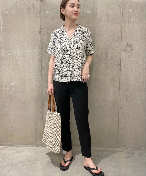 journal standard L'essage（ジャーナルスタンダードレサージュ）の「ダブルクロスジョガーパンツ◆（その他パンツ・レディース・ブラック/ブルー/ピンク系その他/グリーン・FREE）」の8枚目の写真