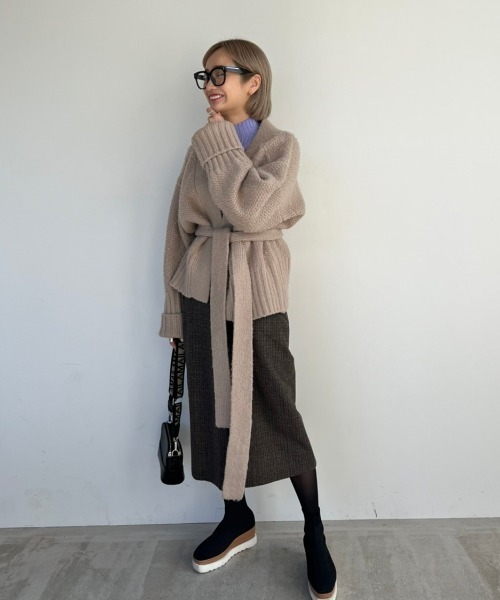 AMAIL(アマイル)の「Ethic bulky cardigan(カーディガン/ボレロ・レディース・ベージュ/ピンク/ブルー・FREE)」の5枚目の写真