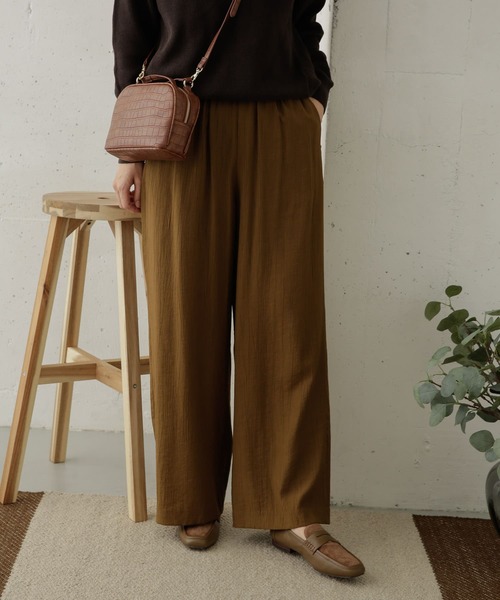 URBAN RESEARCH DOORS（アーバンリサーチドアーズ）の「ワッシャー加工イージーパンツ（その他パンツ・レディース・ネイビー/イエロー系その他・ONE）」の7枚目の写真