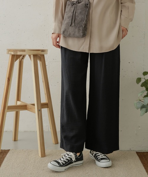 URBAN RESEARCH DOORS（アーバンリサーチドアーズ）の「ワッシャー加工イージーパンツ（その他パンツ・レディース・ネイビー/イエロー系その他・ONE）」の12枚目の写真