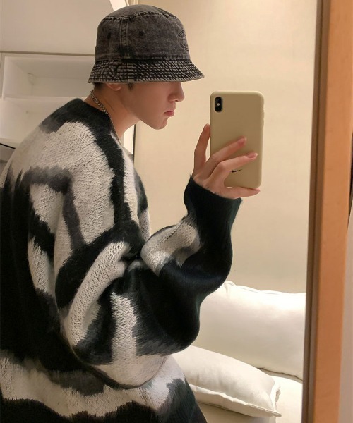 MGV（エムジーヴィー）の「ビックカモ柄シャギーニット（ニット/セーター・メンズ・ブラック/ベージュ/グリーン・MEDIUM/LARGE/X-LARGE）」の4枚目の写真